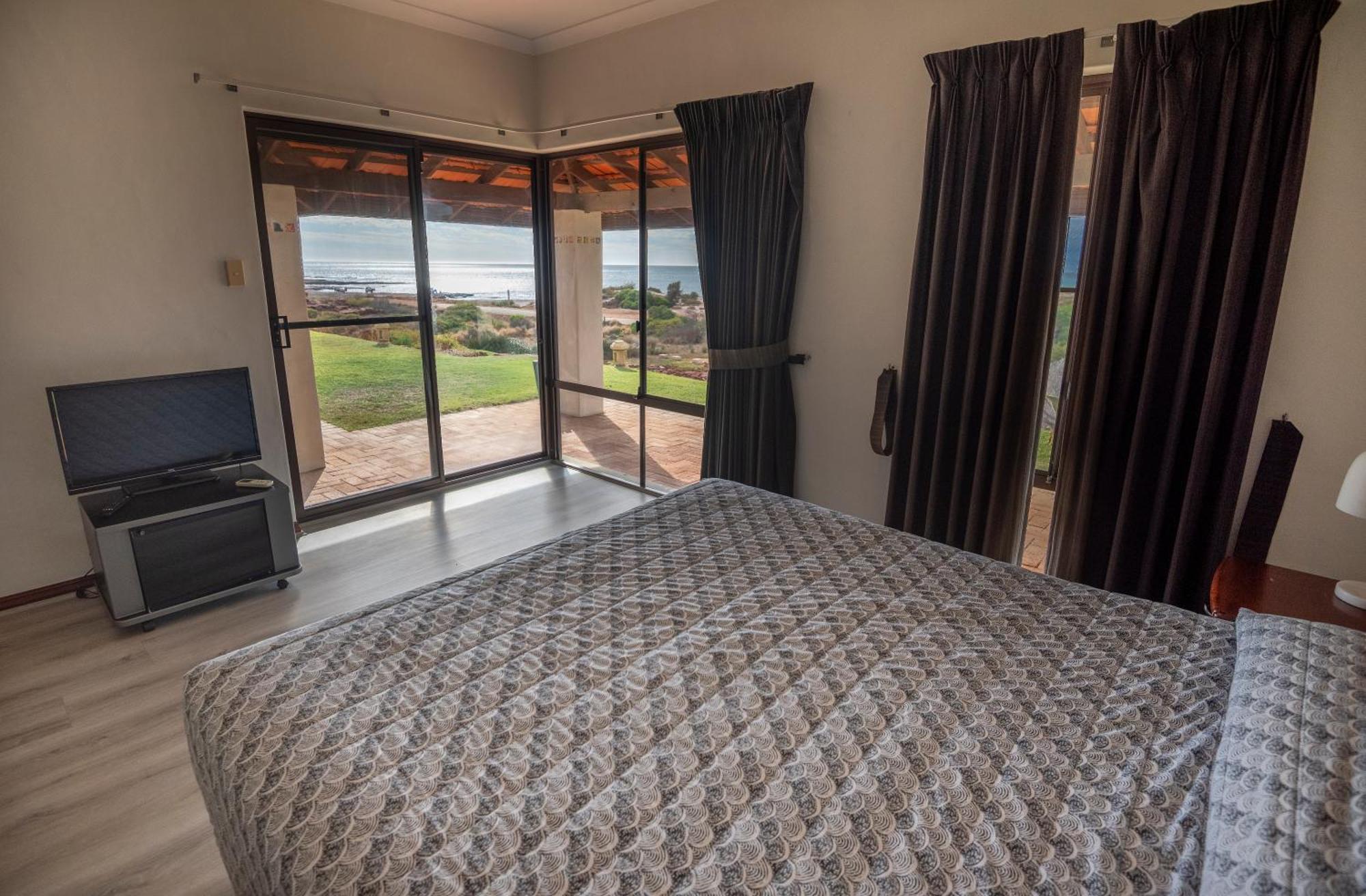 Kalbarri Red Bluff Tourist Park酒店 外观 照片